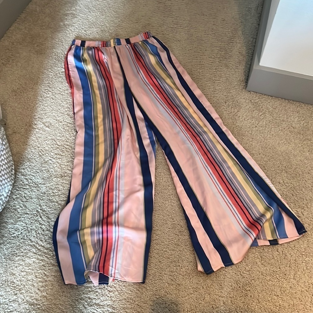 NWT wide leg pant striped by glam size large with pockets